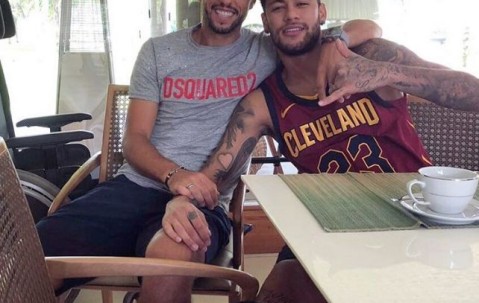 九游娱乐-内马尔迎来十赛季高光表现，篮网球迷沸腾！的简单介绍