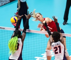 九游娱乐-关于蒂姆爆冷击败塞尔维亚队，战术调整引爆全场！的信息