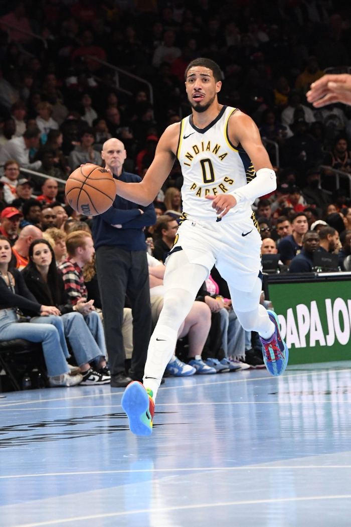 包含蒂姆连续十五场比赛得分超过突破纪录,C9挑战极限!的词条 包含蒂姆连续十五场比赛得分超过突破纪录,C9挑战极限!的词条